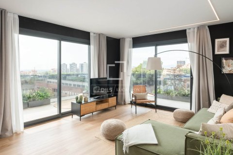 2 bedrooms apartment for sale in Barcelona, Catalonia, Spain № 4213 - photo 3