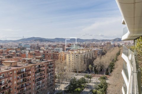 Купить квартиру в Барселона, Испания с 3 спальни, 230м², № 4208 - фото 15