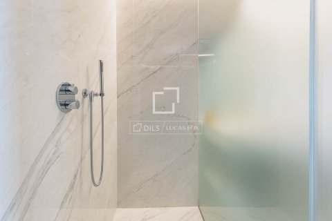 Купить квартиру в Барселона, Испания с 3 спальни, 230м², № 4208 - фото 27