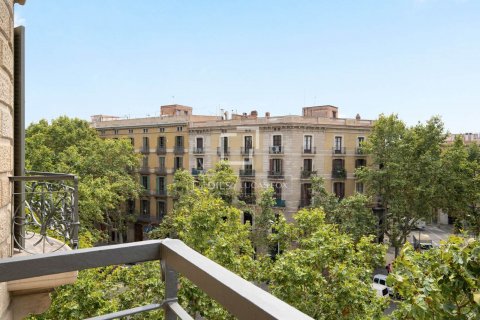 2 bedrooms apartment for sale in Barcelona, Catalonia, Spain № 8676 - photo 13