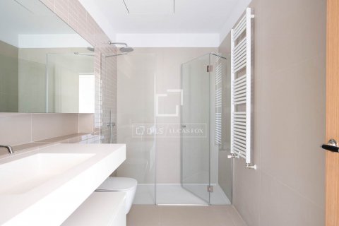 2 bedrooms apartment for sale in Barcelona, Catalonia, Spain № 8676 - photo 28