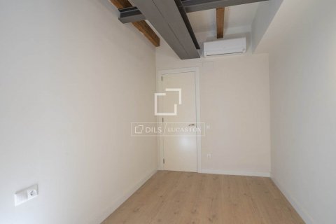 2 bedrooms apartment for sale in Barcelona, Catalonia, Spain № 8672 - photo 7