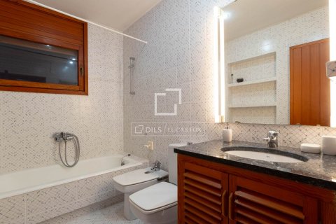 7 bedrooms villa for sale in Sant Andreu de Llavaneres, Barcelona, Catalonia, Spain № 8666 - photo 27