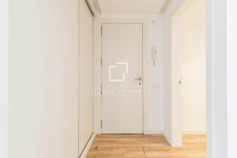 3 chambres apartment à vendre à Barcelona, Catalonia, Spain № 7236 - photo 6