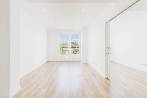 3 bedrooms apartment for sale in Barcelona, Catalonia, Spain № 7236