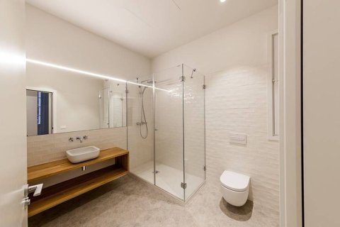 2 bedrooms apartment for sale in Barcelona, Catalonia, Spain № 6340 - photo 15