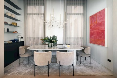 Купить квартиру в Барселона, Испания с 6 комнат, 320м², № 6337 - фото 2