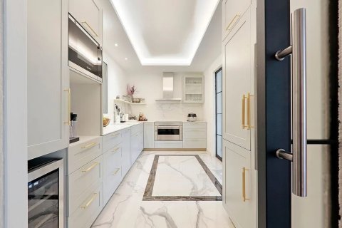 Купить квартиру в Барселона, Испания с 4 комнаты, № 1469 - фото 16
