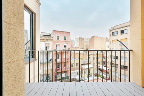 Купить квартиру в Барселона, Испания с 4 комнаты, № 1469 - фото 30