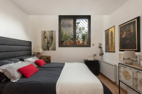 3 bedrooms apartment for sale in Barcelona, Catalonia, Spain № 1470 - photo 15
