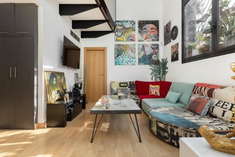 3 bedrooms apartment for sale in Barcelona, Catalonia, Spain № 1470 - photo 8