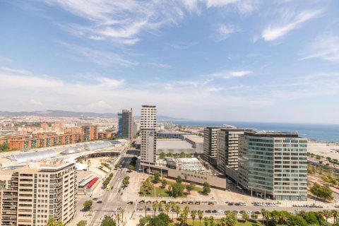 Купить квартиру в Барселона, Испания с 4 комнаты, № 1466 - фото 10