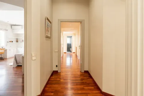 5 bedrooms house for sale in Barcelona, Catalonia, Spain № 1467 - photo 20