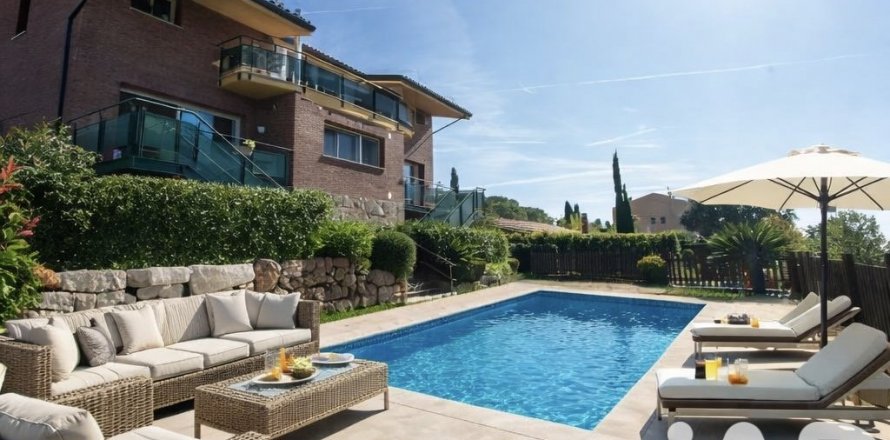 7 bedrooms house for sale in Sant Vicenc De Montalt, Barcelona, Catalonia, Spain № 8995