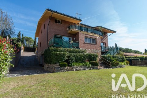 7 bedrooms house for sale in Sant Vicenc De Montalt, Barcelona, Catalonia, Spain № 8995 - photo 3