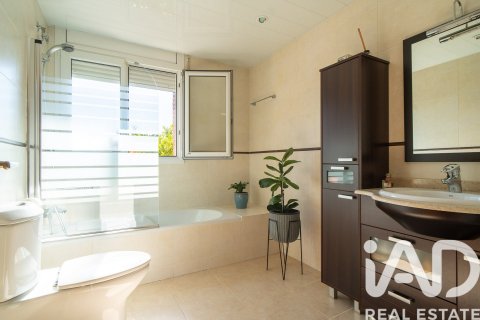 7 bedrooms house for sale in Sant Vicenc De Montalt, Barcelona, Catalonia, Spain № 8995 - photo 29