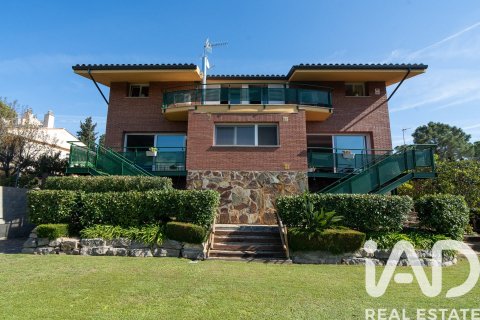 7 bedrooms house for sale in Sant Vicenc De Montalt, Barcelona, Catalonia, Spain № 8995 - photo 4