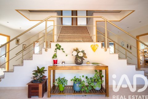 7 bedrooms house for sale in Sant Vicenc De Montalt, Barcelona, Catalonia, Spain № 8995 - photo 13
