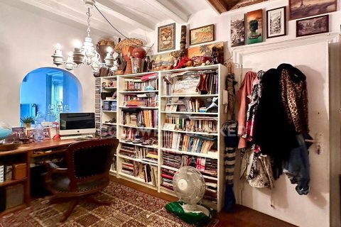 Купить квартиру в Барселона, Испания с 3 спальни, 90м², № 5618 - фото 6