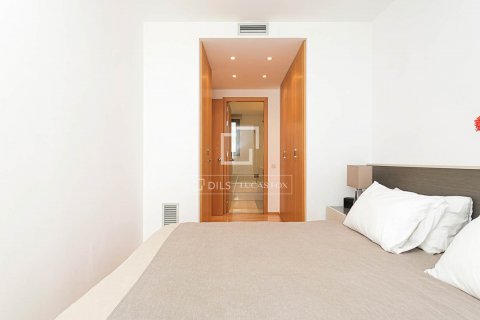 Купить квартиру в Барселона, Испания с 3 спальни, 82м², № 8636 - фото 30