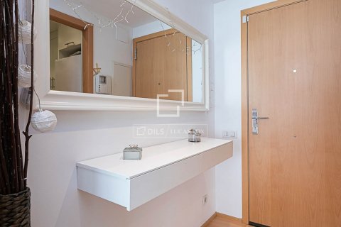 Купить квартиру в Барселона, Испания с 3 спальни, 82м², № 8636 - фото 6