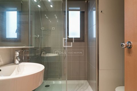 Купить квартиру в Барселона, Испания с 3 спальни, 82м², № 8636 - фото 28