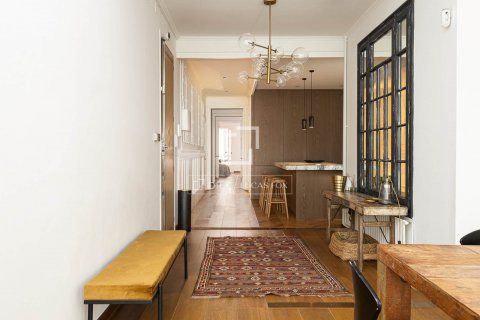 4 bedrooms apartment for rent in Barcelona, Catalonia, Spain № 8631 - photo 13