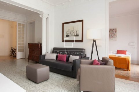7 bedrooms apartment for sale in Barcelona, Catalonia, Spain № 8632 - photo 30