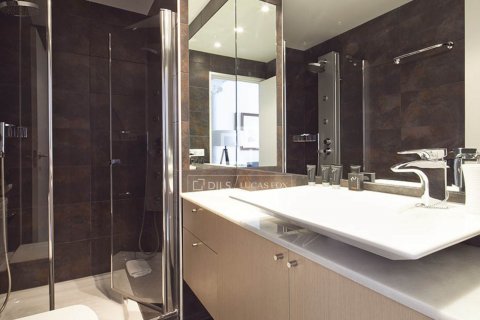 7 bedrooms apartment for sale in Barcelona, Catalonia, Spain № 8632 - photo 13