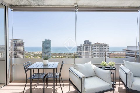 2 bedrooms apartment for sale in Barcelona, Catalonia, Spain № 8633 - photo 2