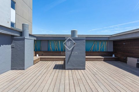 2 bedrooms apartment for sale in Barcelona, Catalonia, Spain № 8633 - photo 15