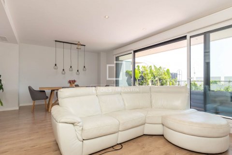 Villa de 5 dormitorios en alquiler en Esplugues de Llobregat, Barcelona, Cataluña, Spain № 8635 - foto 5