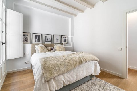 3 bedrooms apartment for sale in Barcelona, Catalonia, Spain № 8555 - photo 23