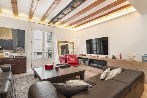 3 bedrooms apartment for sale in Barcelona, Catalonia, Spain № 8555 - photo 5