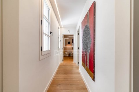 3 bedrooms apartment for sale in Barcelona, Catalonia, Spain № 8555 - photo 21
