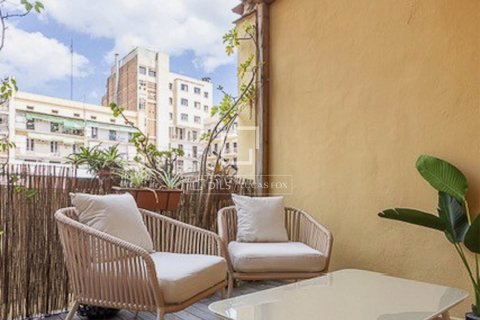 2 bedrooms apartment for sale in Barcelona, Catalonia, Spain № 8558 - photo 3