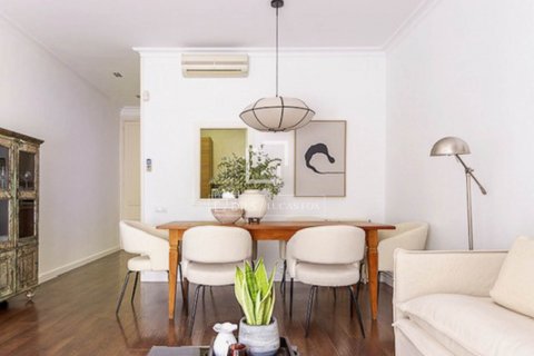 2 bedrooms apartment for sale in Barcelona, Catalonia, Spain № 8558 - photo 5