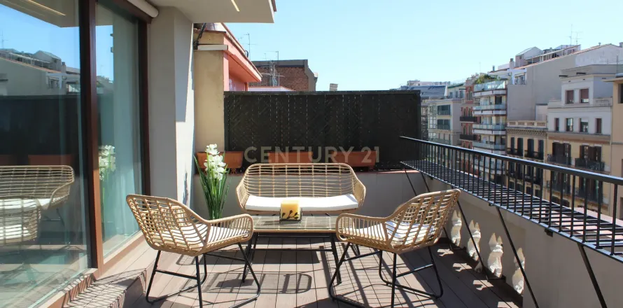 2 bedrooms apartment for sale in Barcelona, Catalonia, Spain № 6984