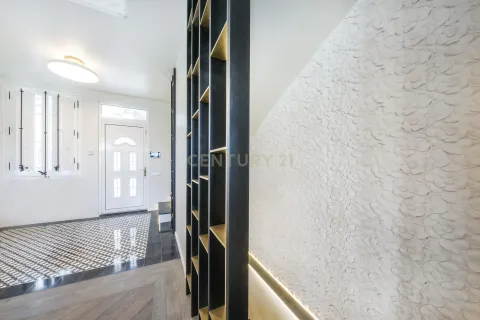 4 bedrooms house for sale in Barcelona, Catalonia, Spain № 6978 - photo 23
