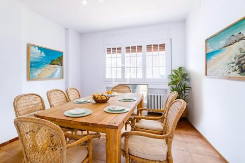 4 bedrooms villa for sale in Sitges, Barcelona, Catalonia, Spain № 3716 - photo 11