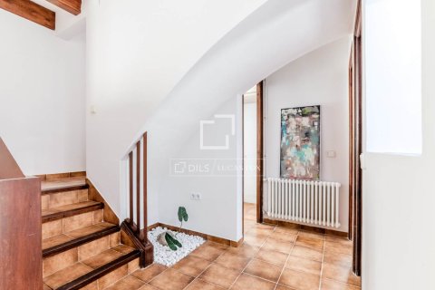 4 bedrooms villa for sale in Sitges, Barcelona, Catalonia, Spain № 3716 - photo 18