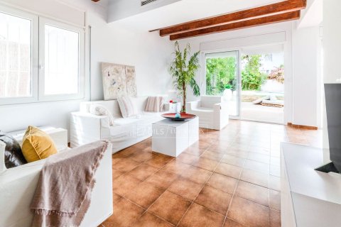 4 bedrooms villa for sale in Sitges, Barcelona, Catalonia, Spain № 3716 - photo 8