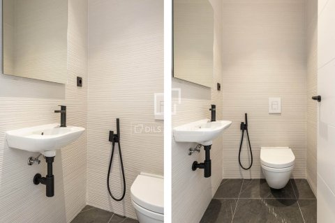 3 bedrooms apartment for sale in Barcelona, Catalonia, Spain № 4155 - photo 24
