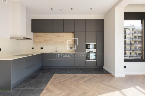 3 bedrooms apartment for sale in Barcelona, Catalonia, Spain № 4155 - photo 5