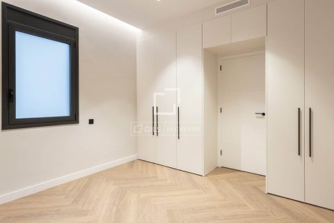 3 bedrooms apartment for sale in Barcelona, Catalonia, Spain № 4155 - photo 17