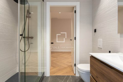 3 bedrooms apartment for sale in Barcelona, Catalonia, Spain № 4155 - photo 21