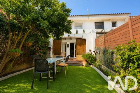 3 bedrooms townhouse for sale in Lloret de Mar, Girona, Catalonia, Spain № 8468
