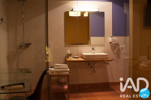 8 bedrooms castles for sale in Tortosa, Tarragona, Catalonia, Spain № 8469 - photo 15