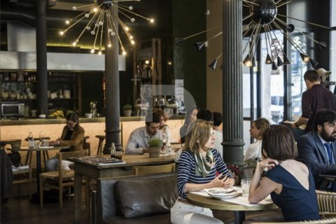 139 sq.m. cafe / restaurant for sale in Sants-Montjuic, Barcelona, Catalonia, Spain № 5154
