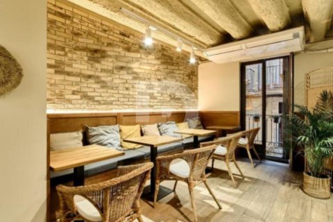 154 sq.m. cafe / restaurant for sale in Ciutat Vella, Barcelona, Catalonia, Spain № 5158 - photo 4